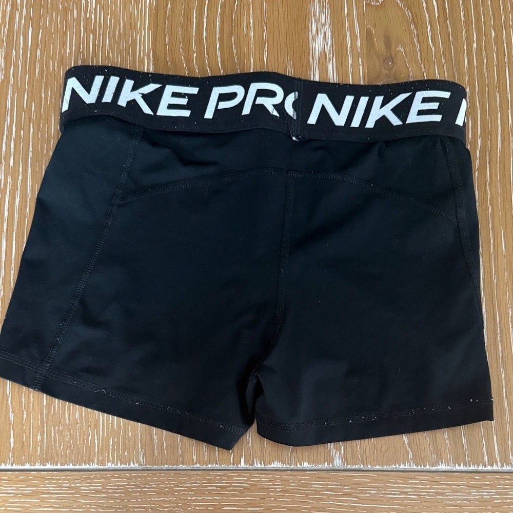 Nike Pro 3” Black Shorts - Picture 4 of 7
